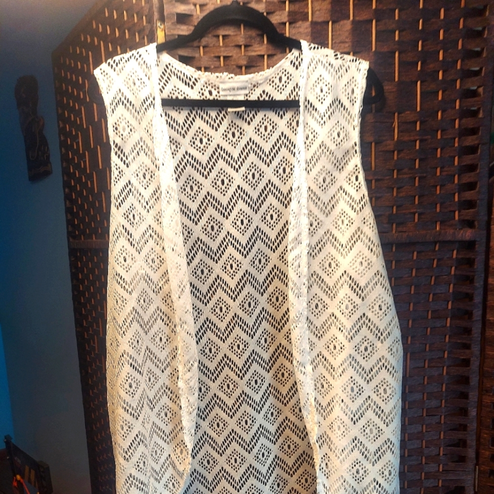 White  short sleeved cover up!